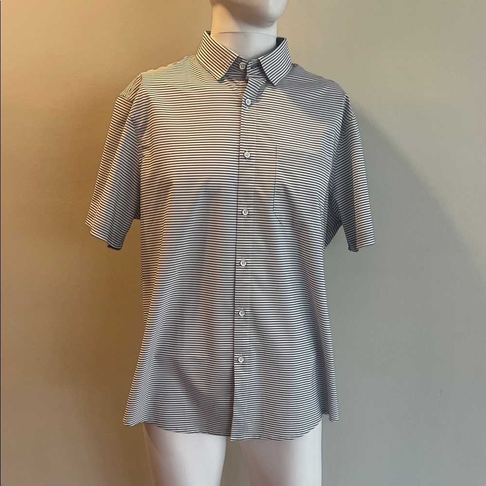 Mizzen+Main Monochrome Striped Button Down Shirt